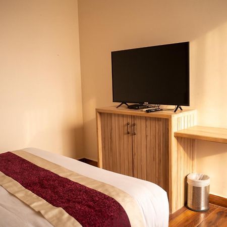 Hotel Black Diamond - Transit Point Inside Hotel Kathmandu Exterior photo