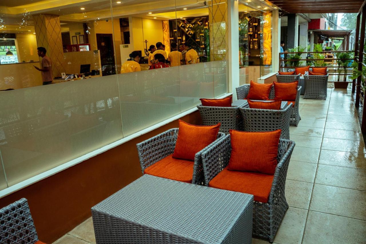 Hotel Black Diamond - Transit Point Inside Hotel Kathmandu Exterior photo