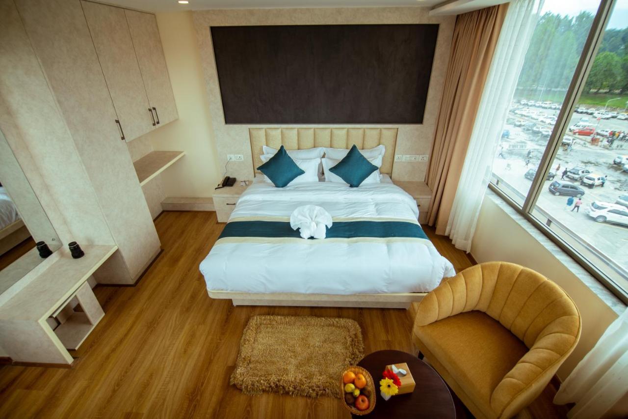 Hotel Black Diamond - Transit Point Inside Hotel Kathmandu Exterior photo