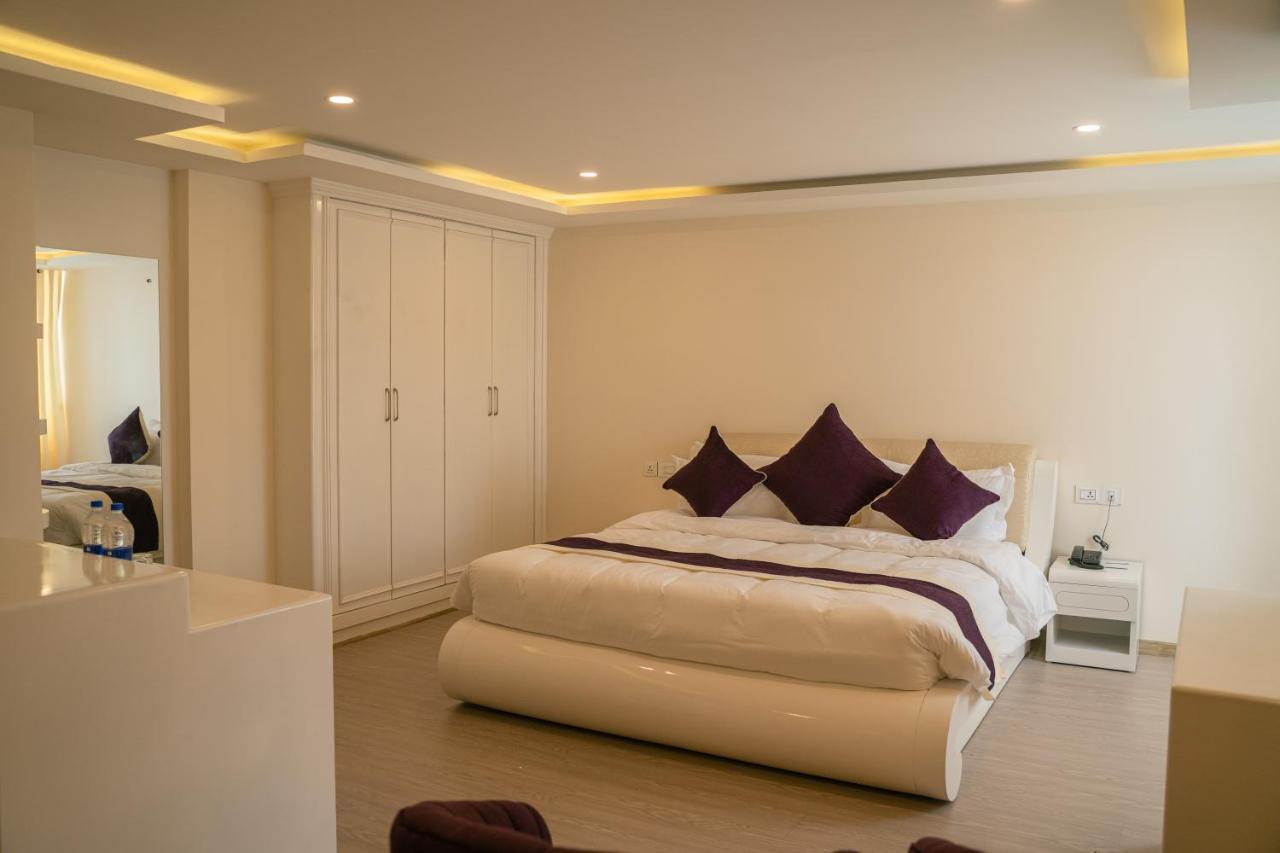 Hotel Black Diamond - Transit Point Inside Hotel Kathmandu Exterior photo