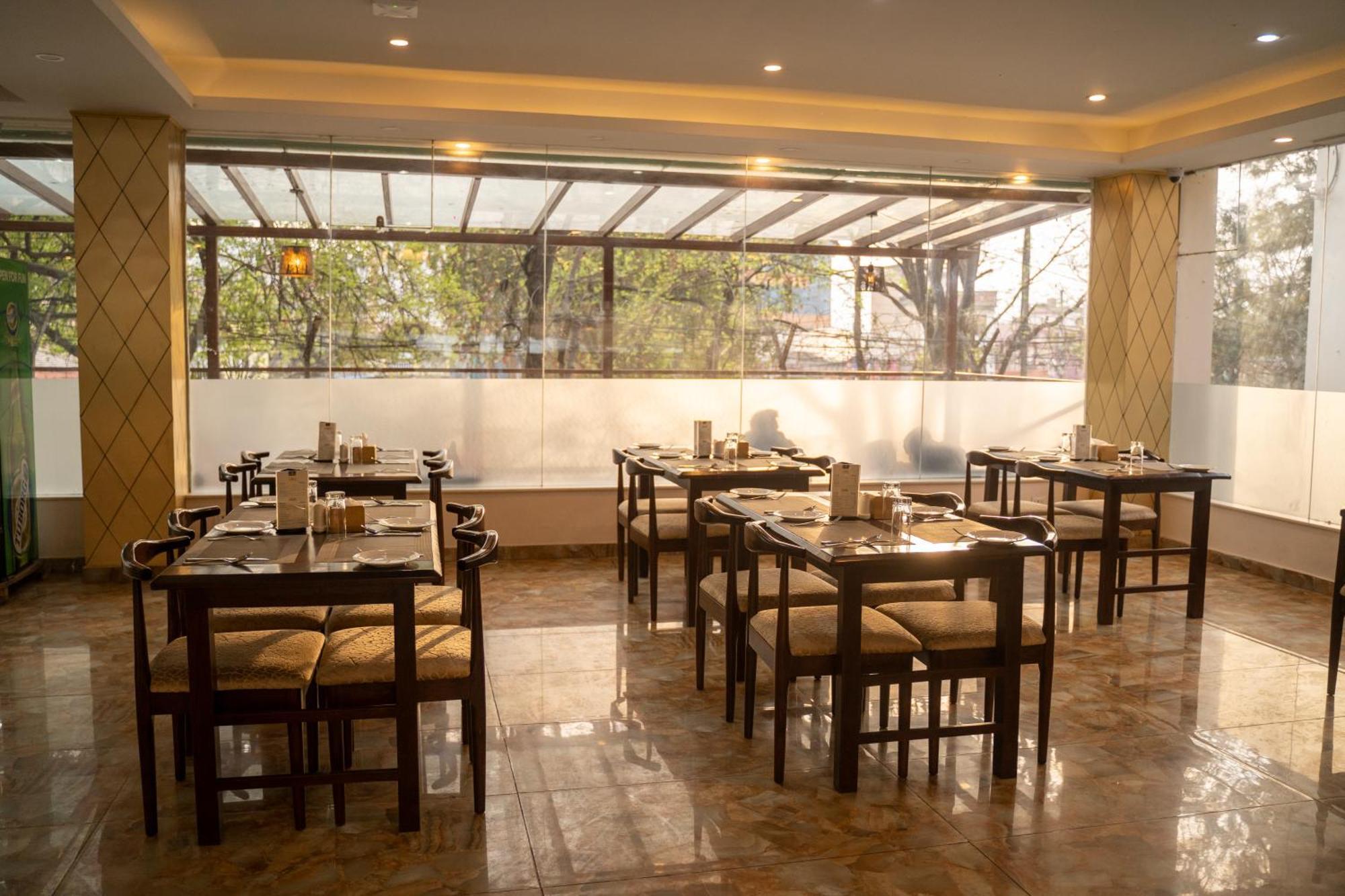 Hotel Black Diamond - Transit Point Inside Hotel Kathmandu Exterior photo