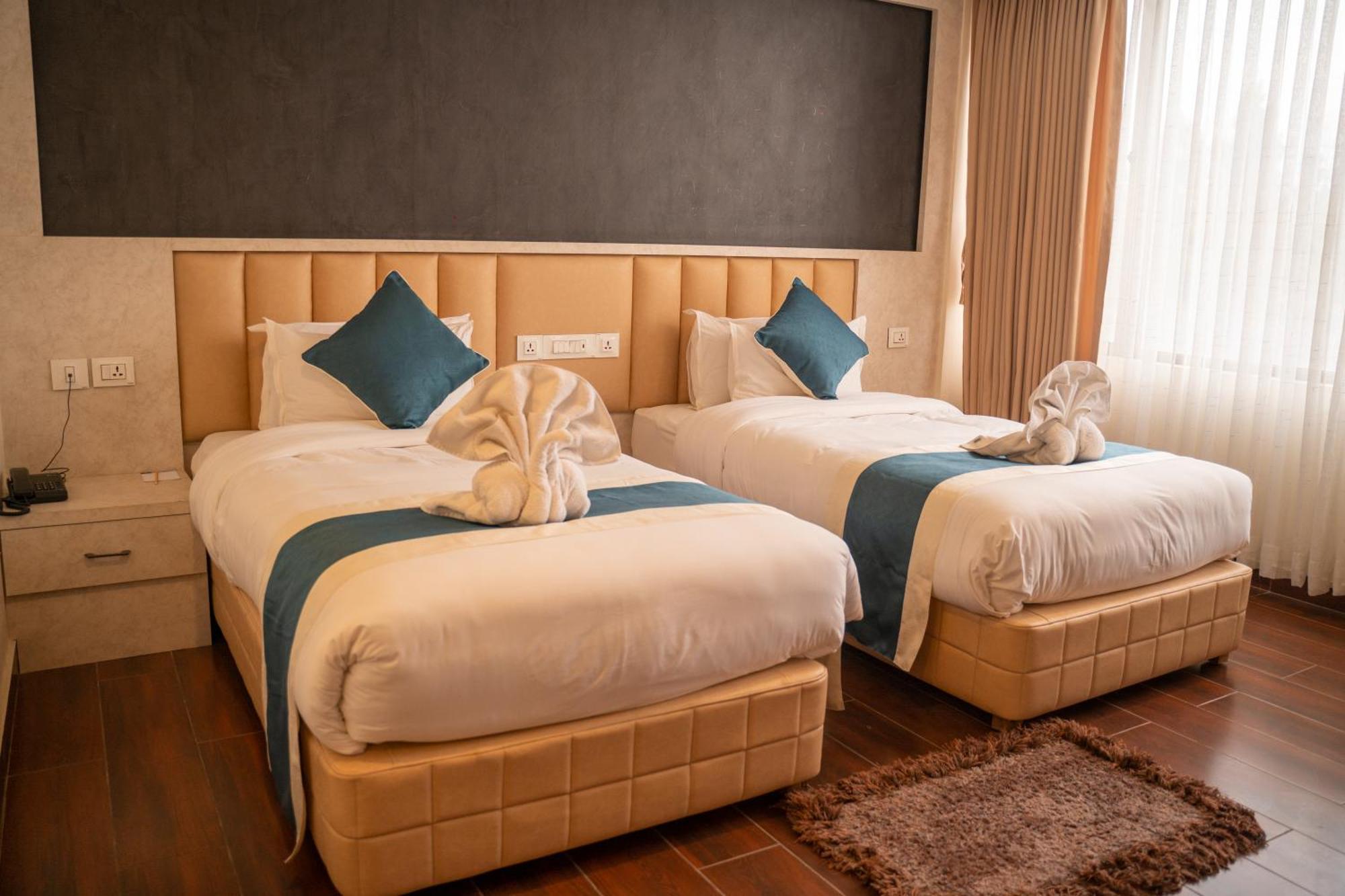Hotel Black Diamond - Transit Point Inside Hotel Kathmandu Exterior photo